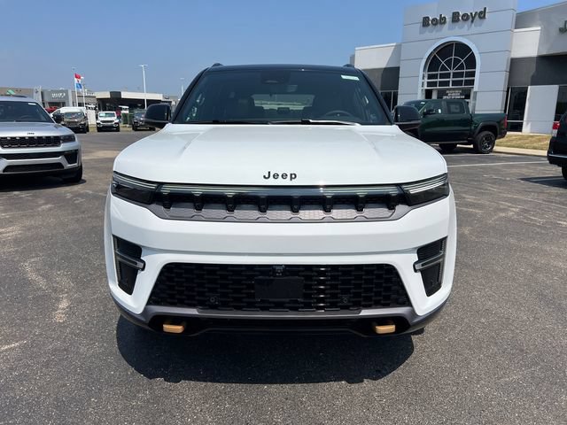New 2026 Jeep Grand Wagoneer 4WD image 2