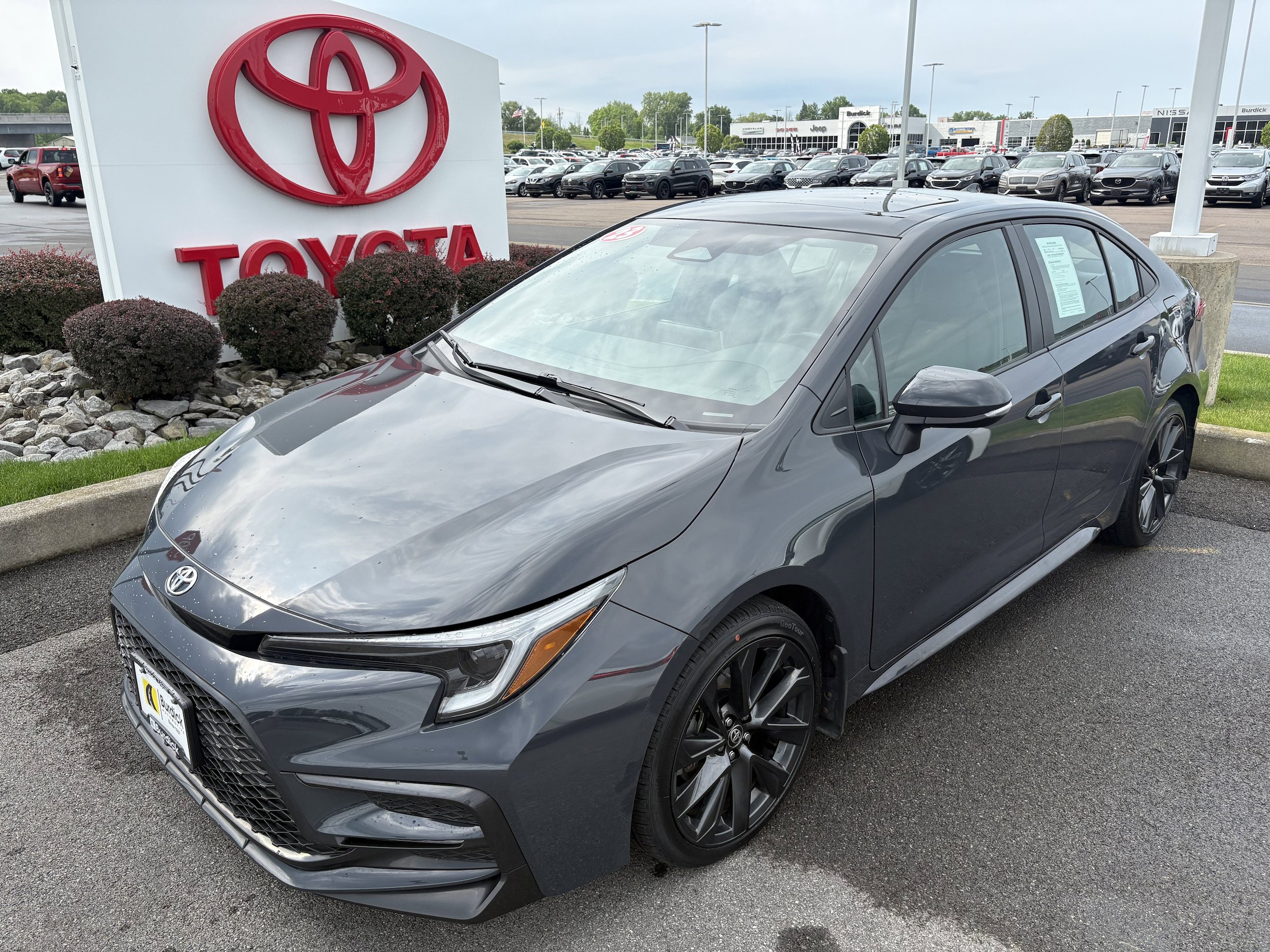 Used 2023 Toyota Corolla XSE w/ Carpet Mat Package (TMS) FWD image 10