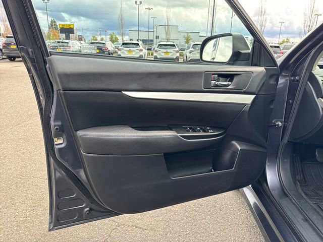 Used 2013 Subaru Legacy 2.5i image 17