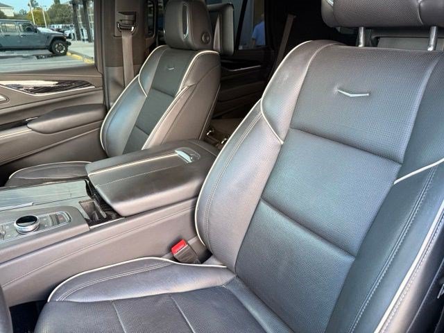 Used 2021 Cadillac Escalade Sport w/ Driver Assist Tech Package AWD/4WD image 10