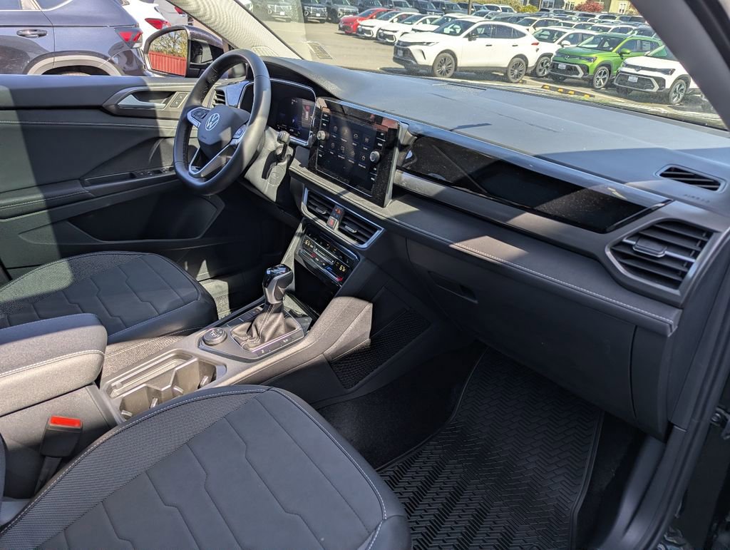 New 2026 Volkswagen Taos SE AWD/4WD image 34