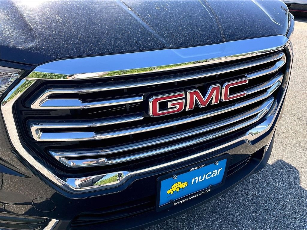 Used 2024 GMC Terrain SLT AWD/4WD image 28