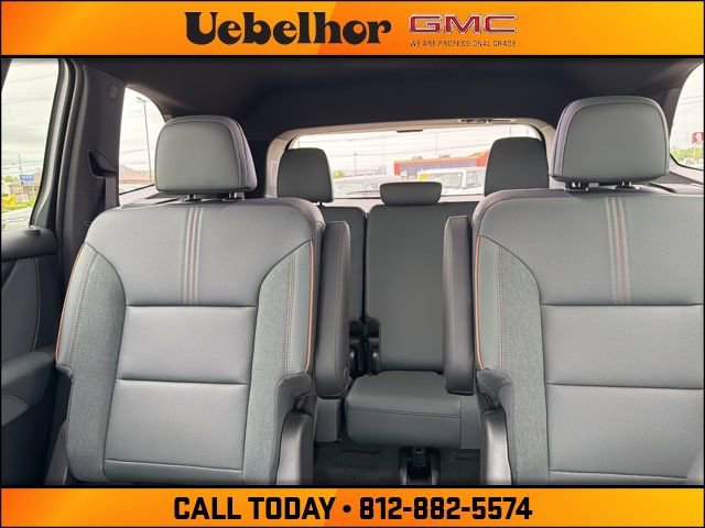 New 2026 GMC Acadia AT4 w/ Luxury Package AWD/4WD image 24
