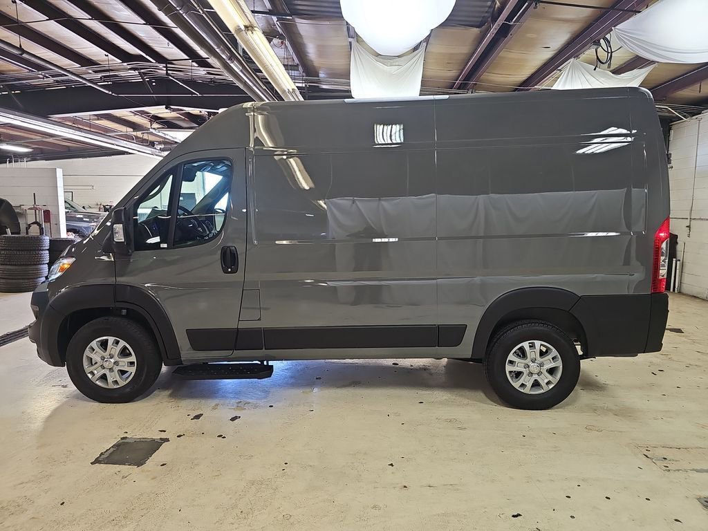 New 2025 RAM ProMaster 1500 w/ Quick Order Package 22G SLT image 2