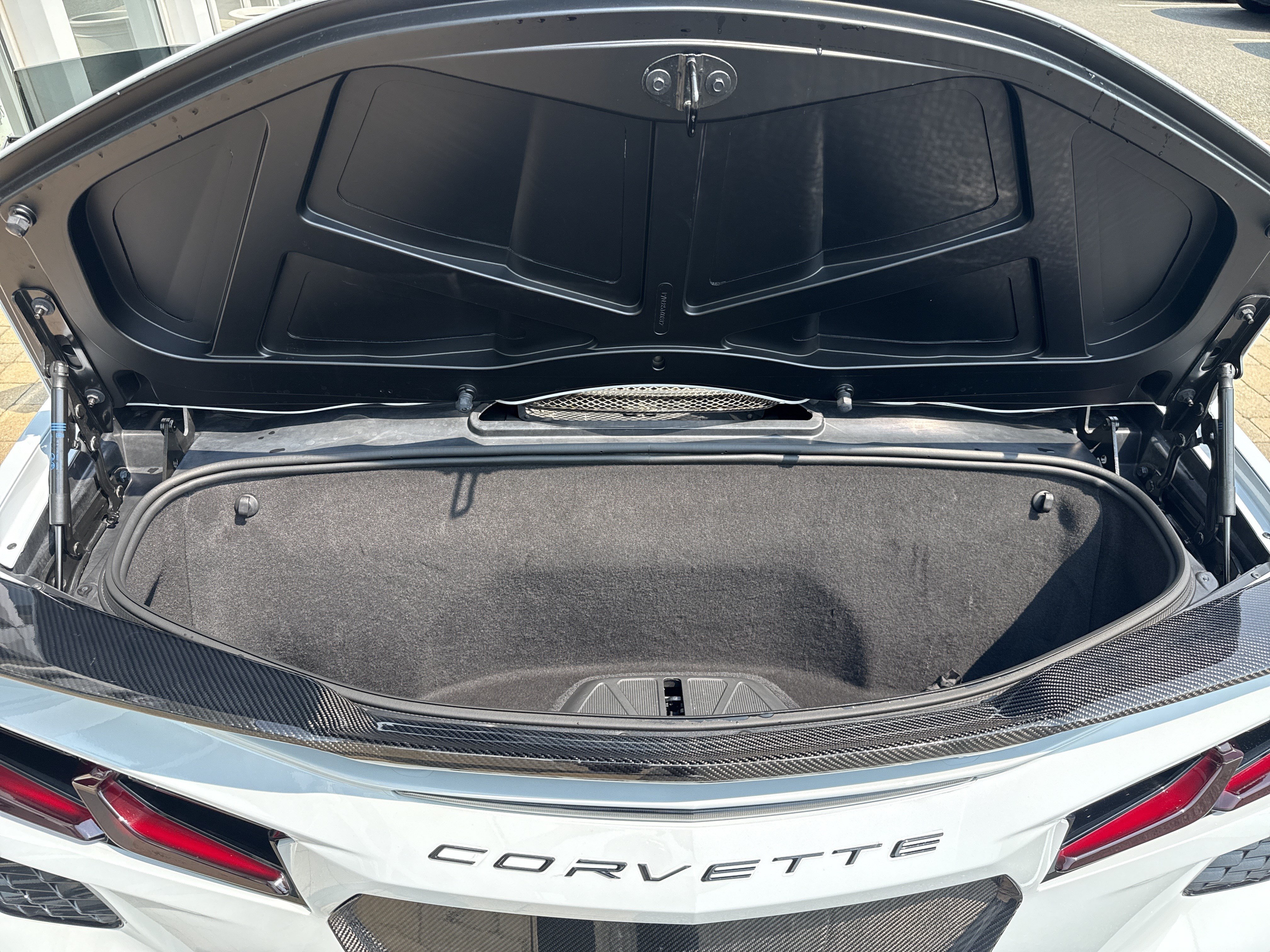 Used 2022 Chevrolet Corvette Stingray Premium Conv w/ LPO, Roadside Safety Package RWD image 26