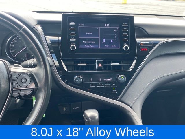 Used 2023 Toyota Camry SE image 8