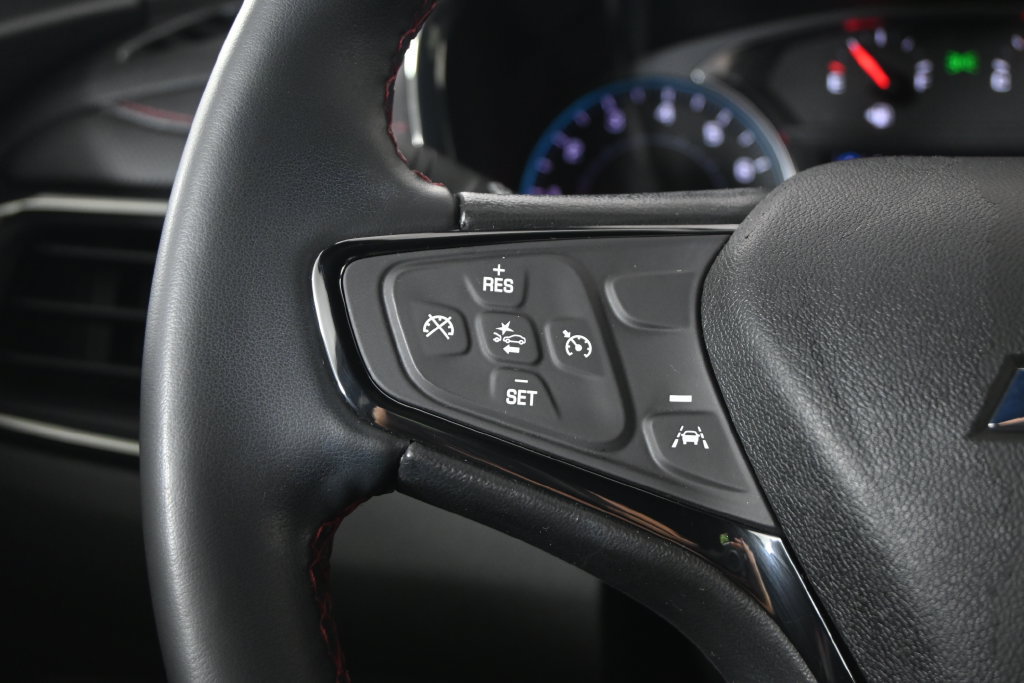 Used 2023 Chevrolet Equinox RS AWD/4WD image 34