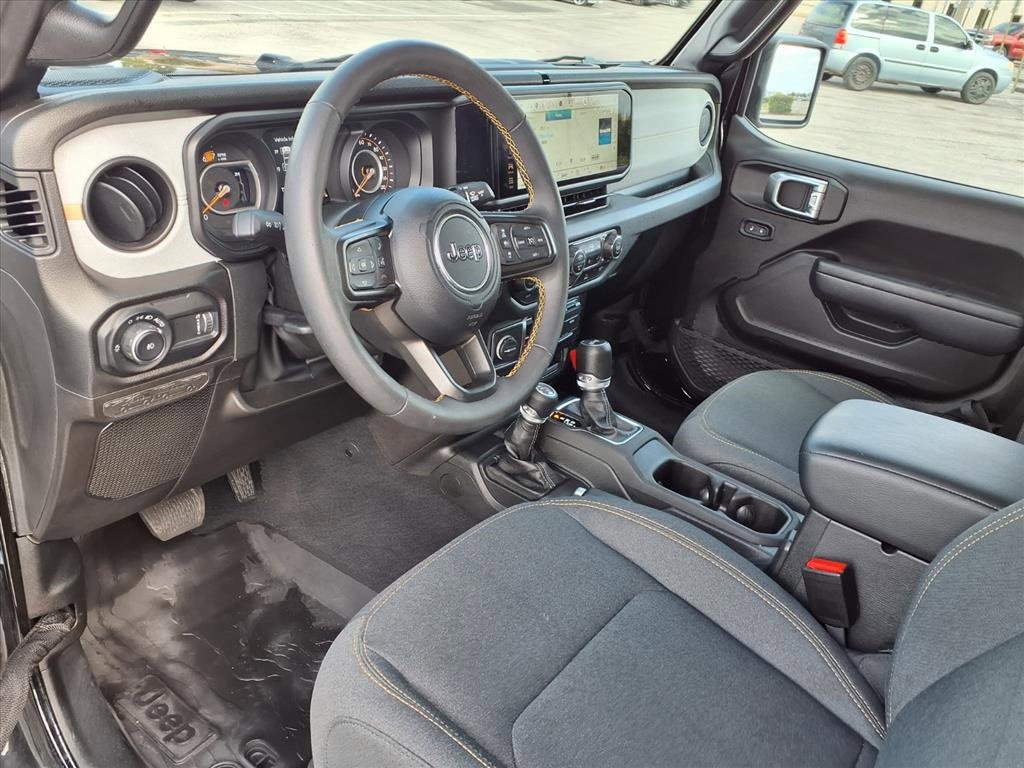 Used 2024 Jeep Wrangler Sport S image 23
