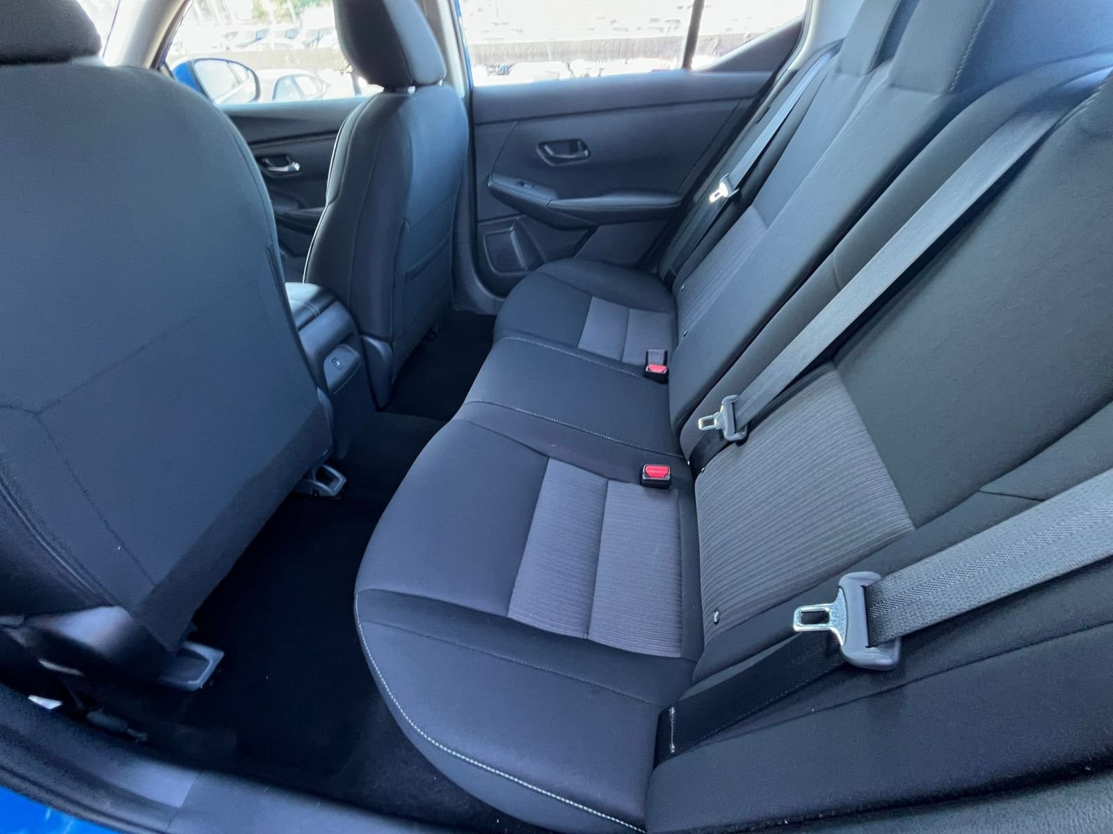 Used 2025 Nissan Sentra SV FWD image 25