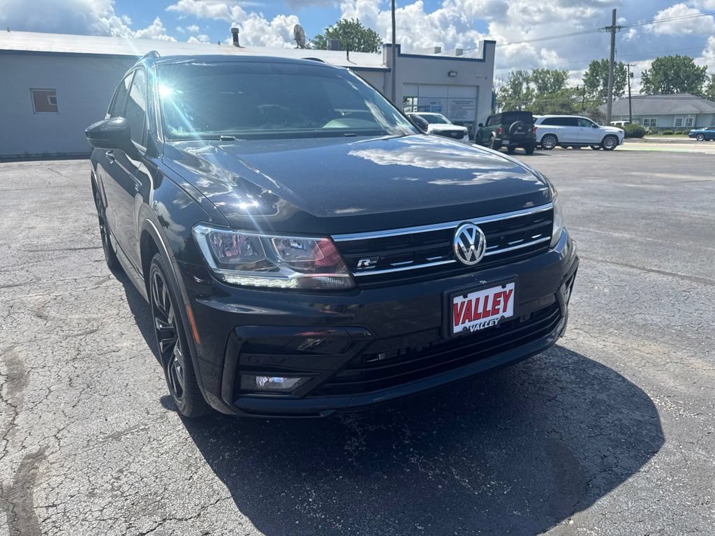 Used 2021 Volkswagen Tiguan SE R-Line AWD/4WD image 55
