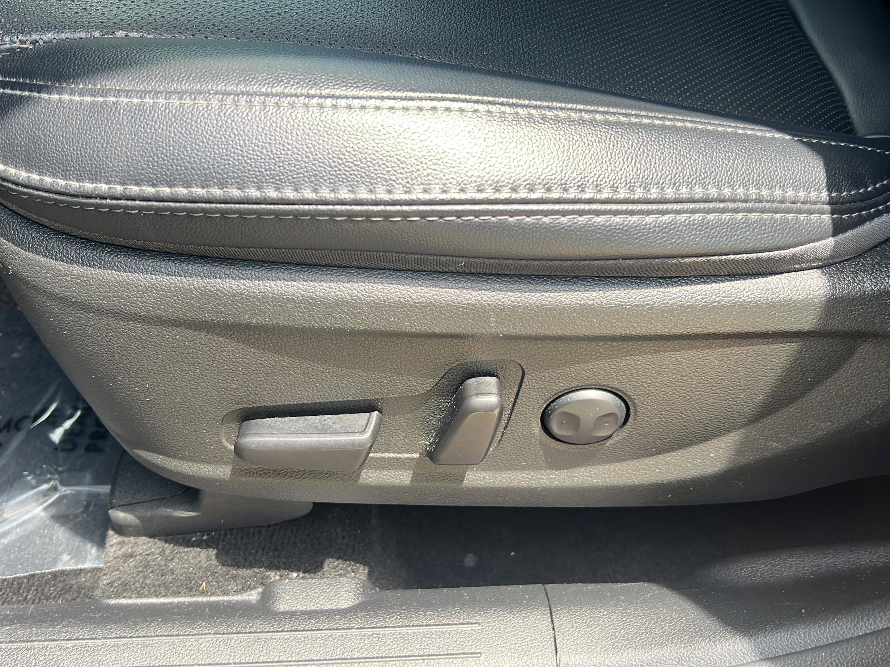Certified 2023 Hyundai Santa Fe XRT AWD/4WD image 19