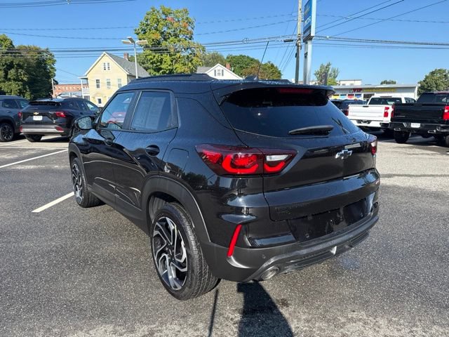 Used 2025 Chevrolet TrailBlazer RS w/ Convenience Package AWD/4WD image 8