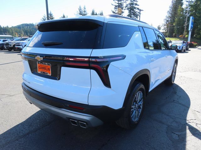 Used 2025 Chevrolet Traverse LT AWD/4WD image 7