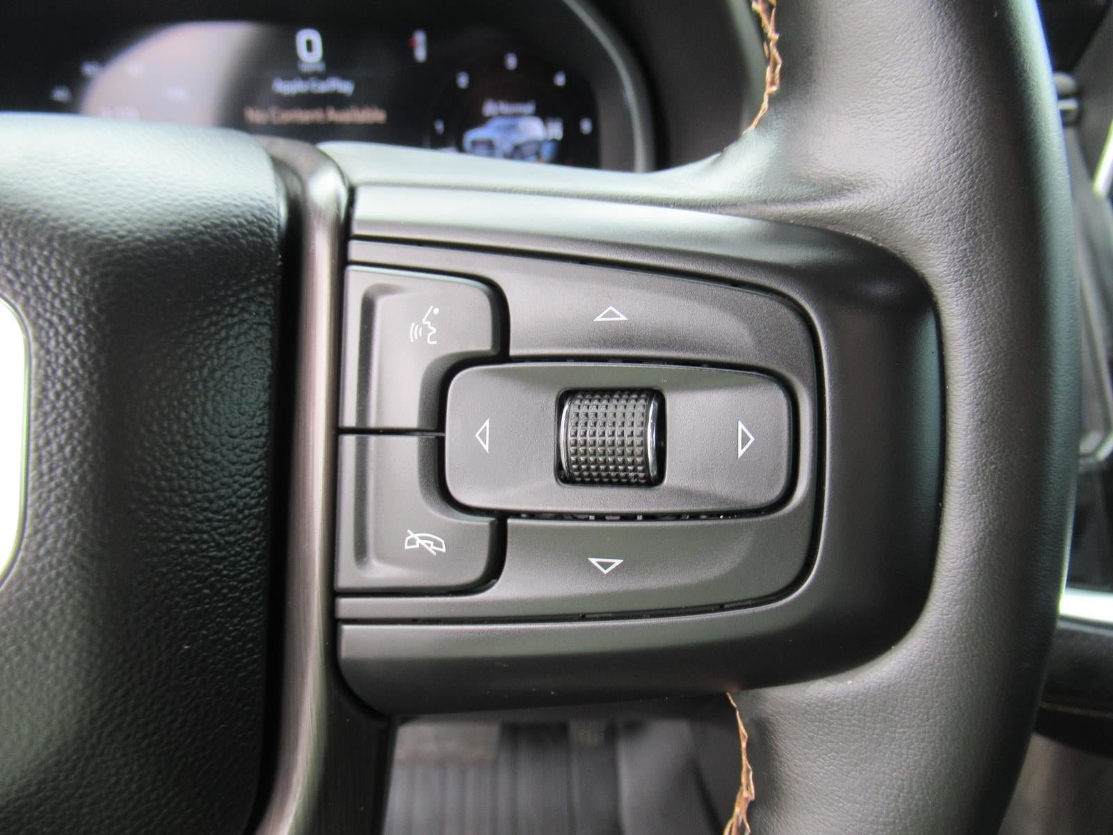 Used 2024 GMC Yukon AT4 w/ Technology Package AWD/4WD image 25