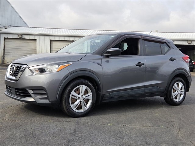 Certified 2020 Nissan Kicks S image 4