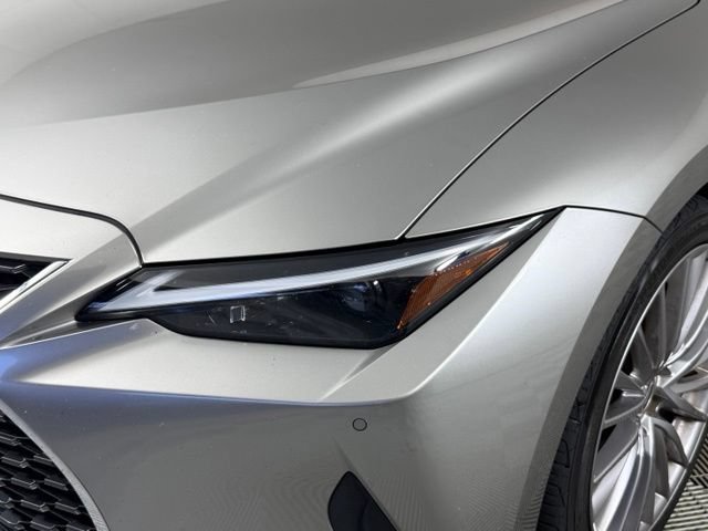 Used 2023 Lexus IS 300 w/ Premium Package RWD image 12