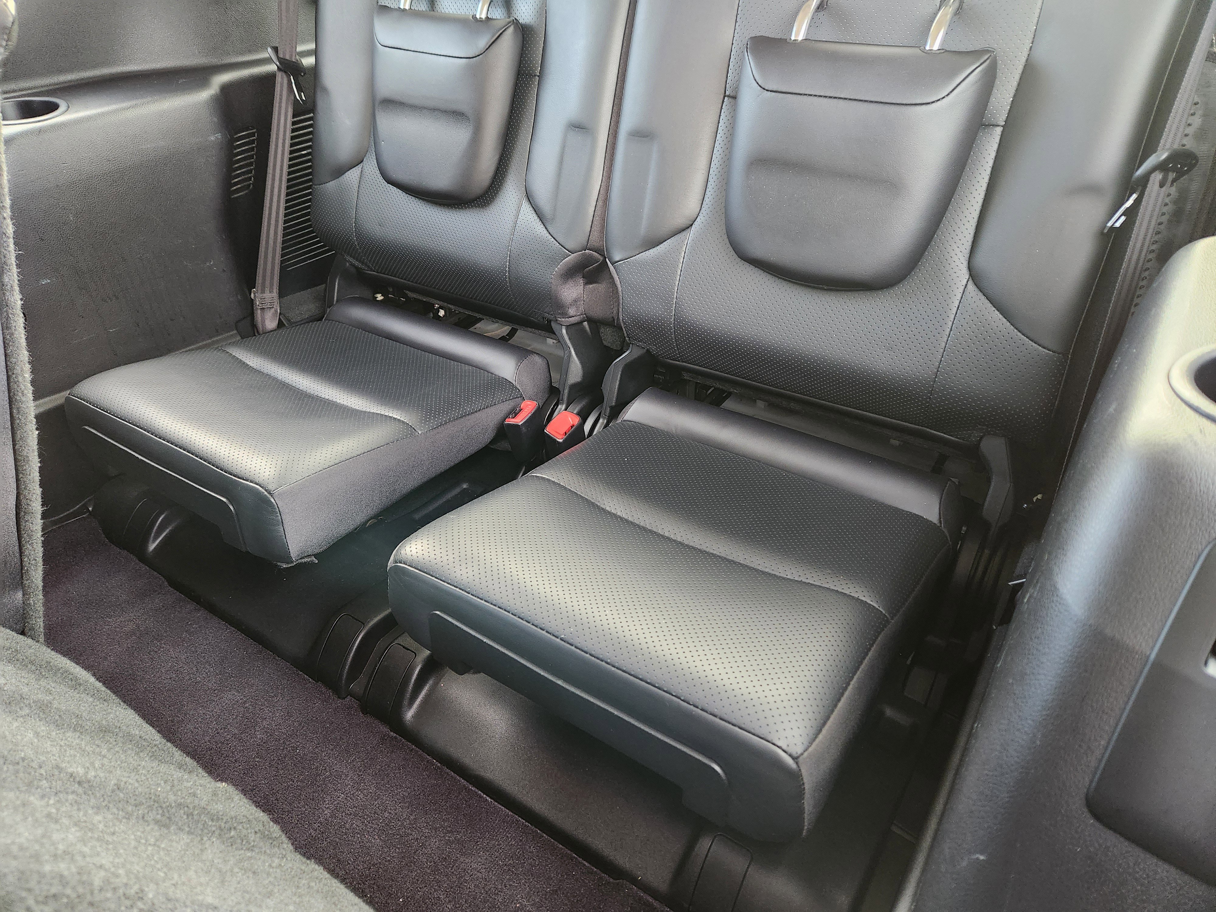 Used 2013 Lexus GX 460 image 31