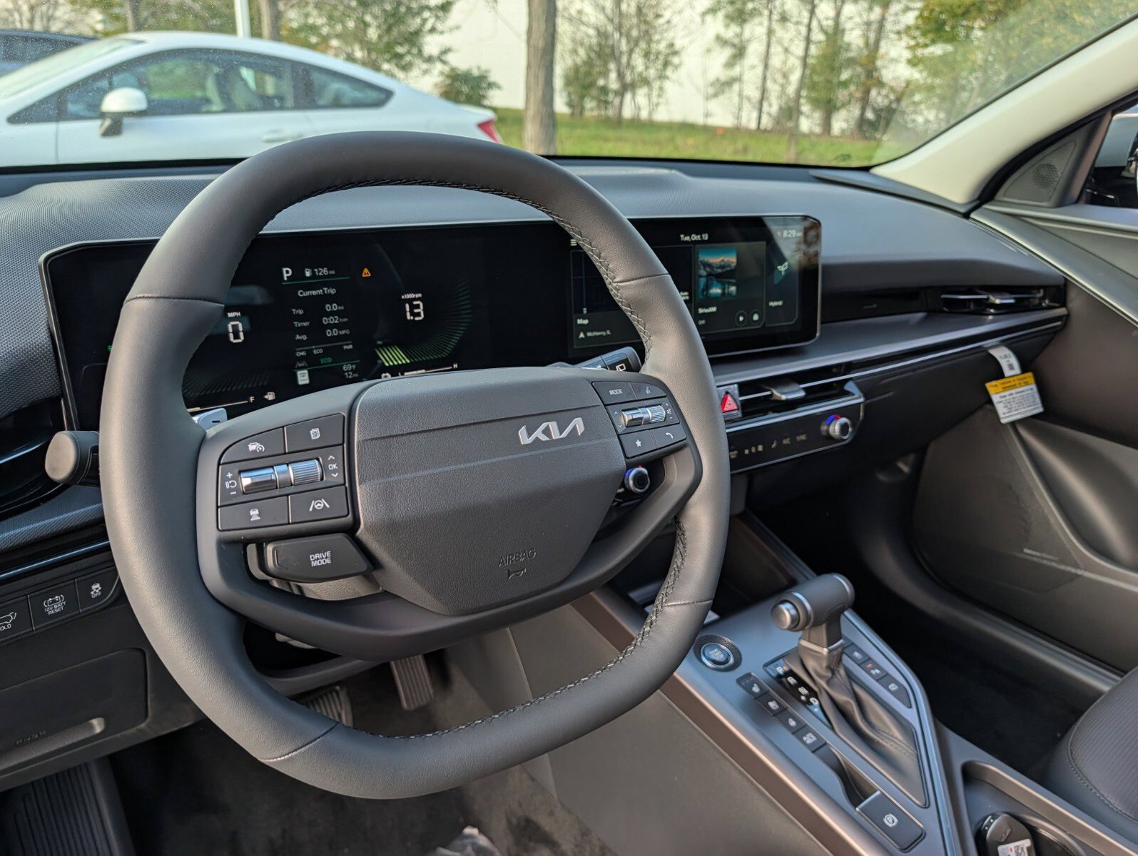 New 2027 Kia Niro FWD image 33