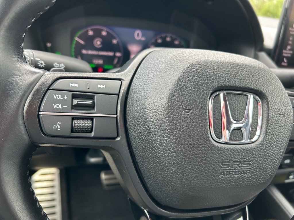 Used 2023 Honda Accord Sport image 18