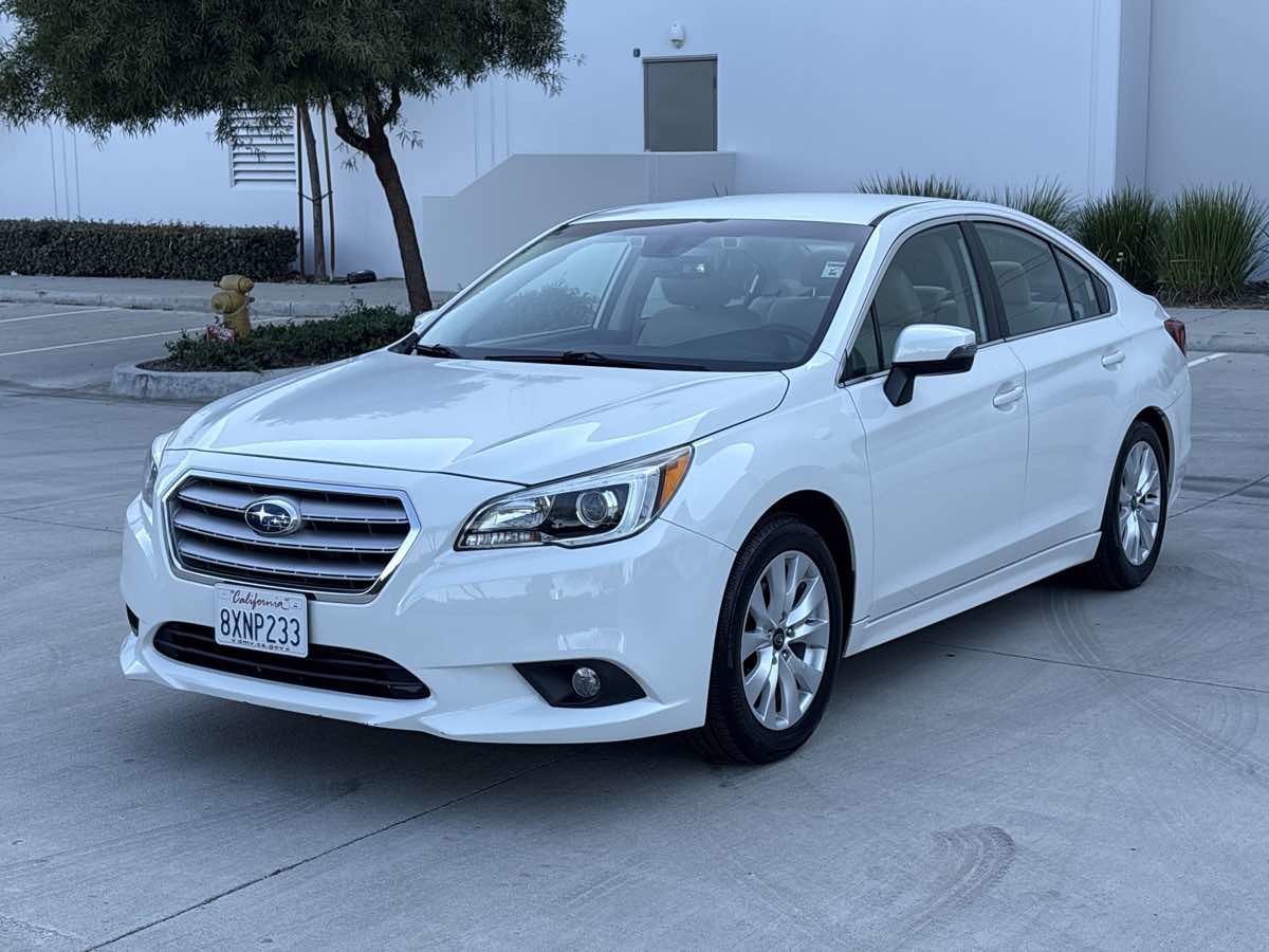 Used 2017 Subaru Legacy 2.5i Premium AWD/4WD image 7