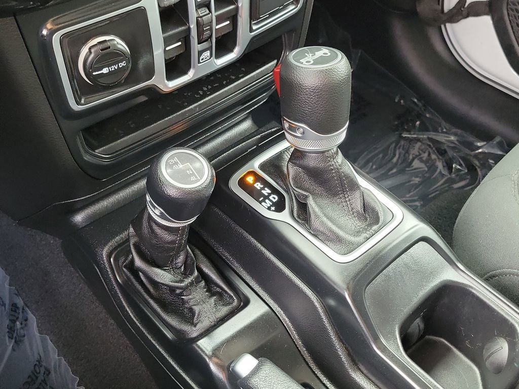 Used 2018 Jeep Wrangler Unlimited Sport S image 15