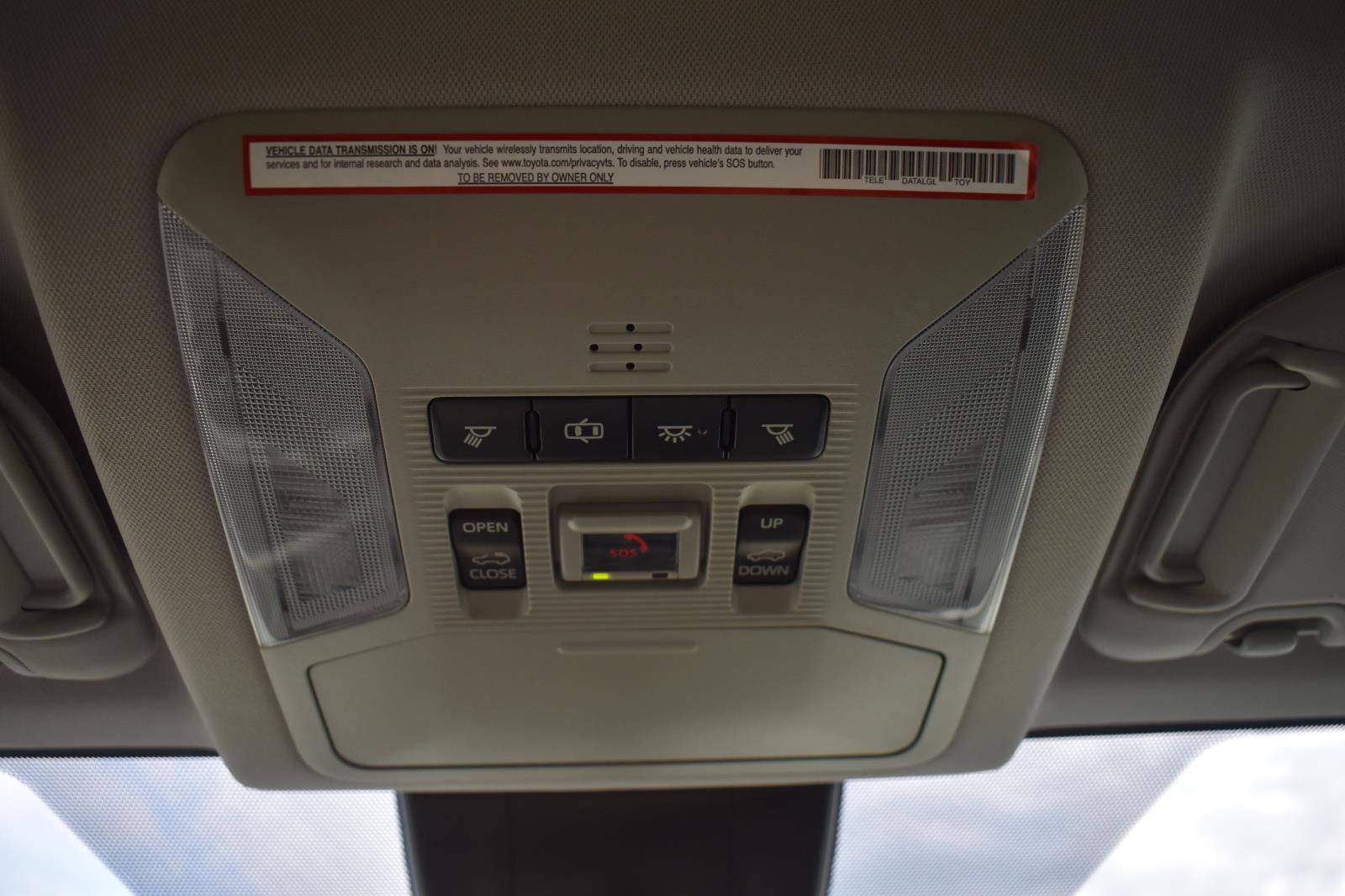 Used 2020 Toyota RAV4 XLE Premium FWD image 42