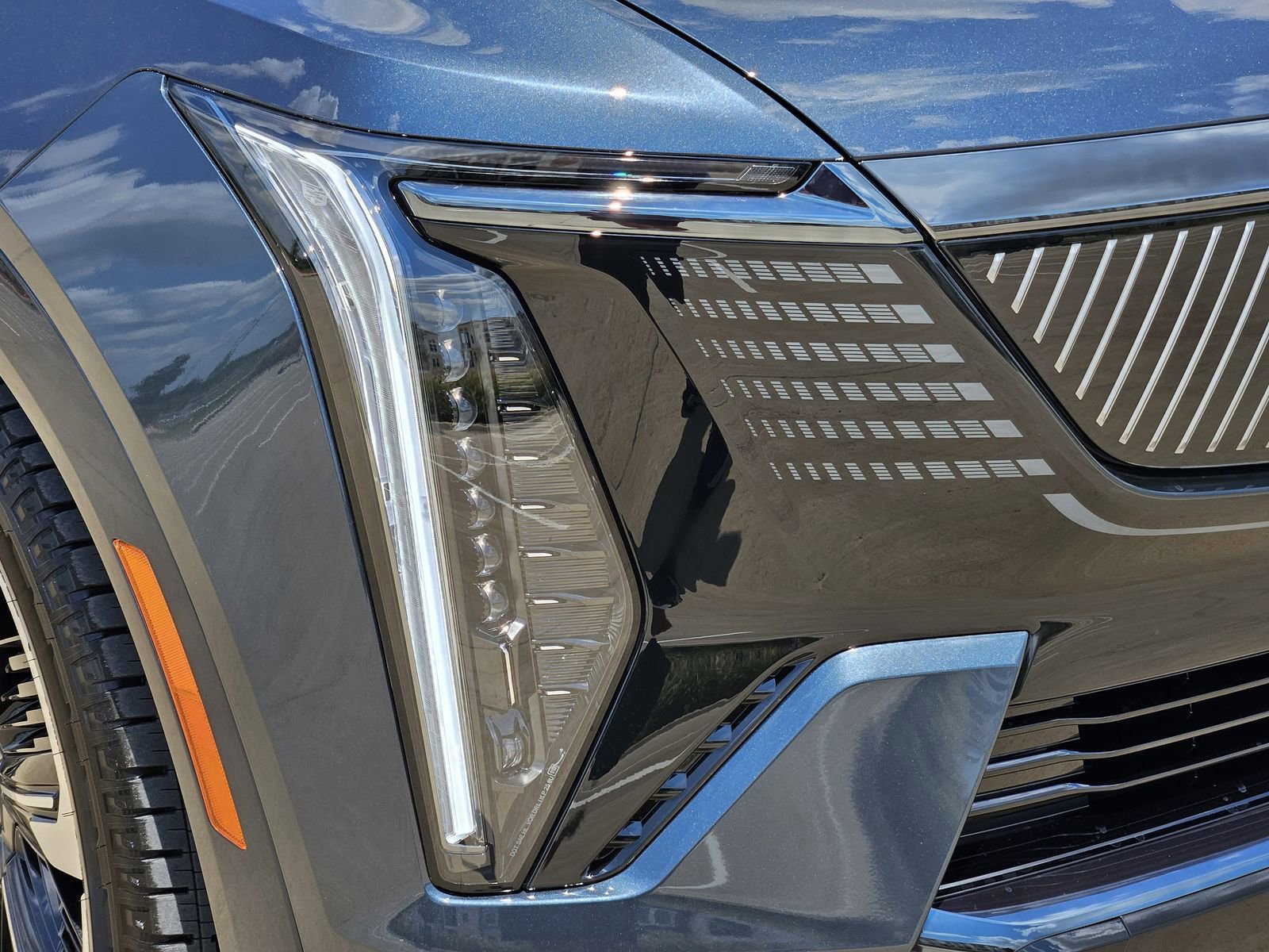 New 2026 Cadillac Escalade IQ Sport 2 image 9
