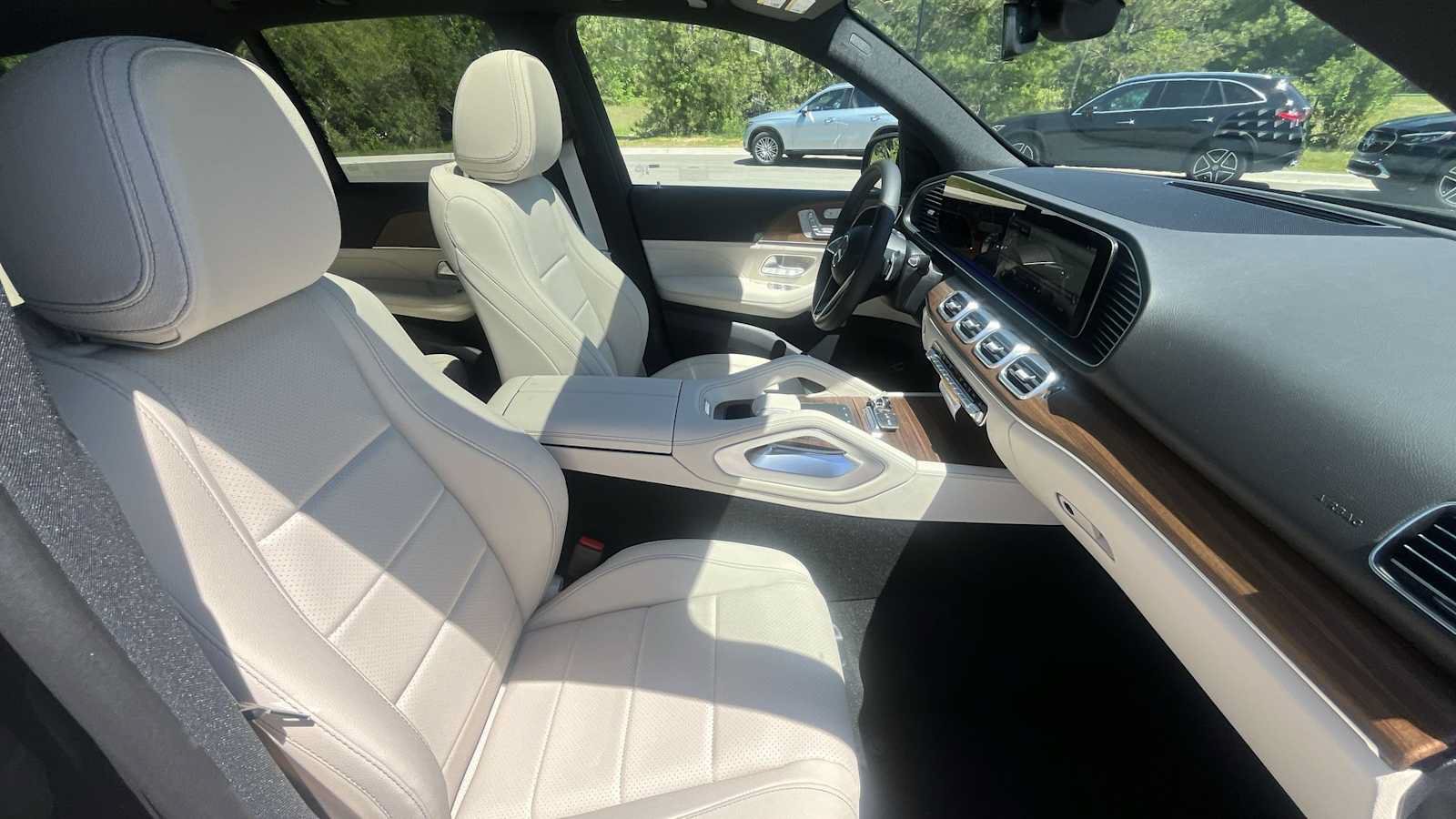 New 2026 Mercedes-Benz GLE 350 4MATIC image 11