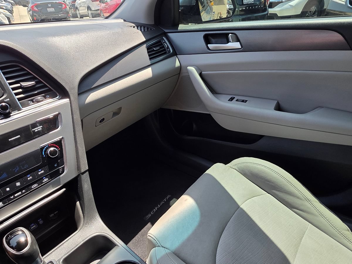 Used 2015 Hyundai Sonata Sport w/ Option Group 03 FWD image 35