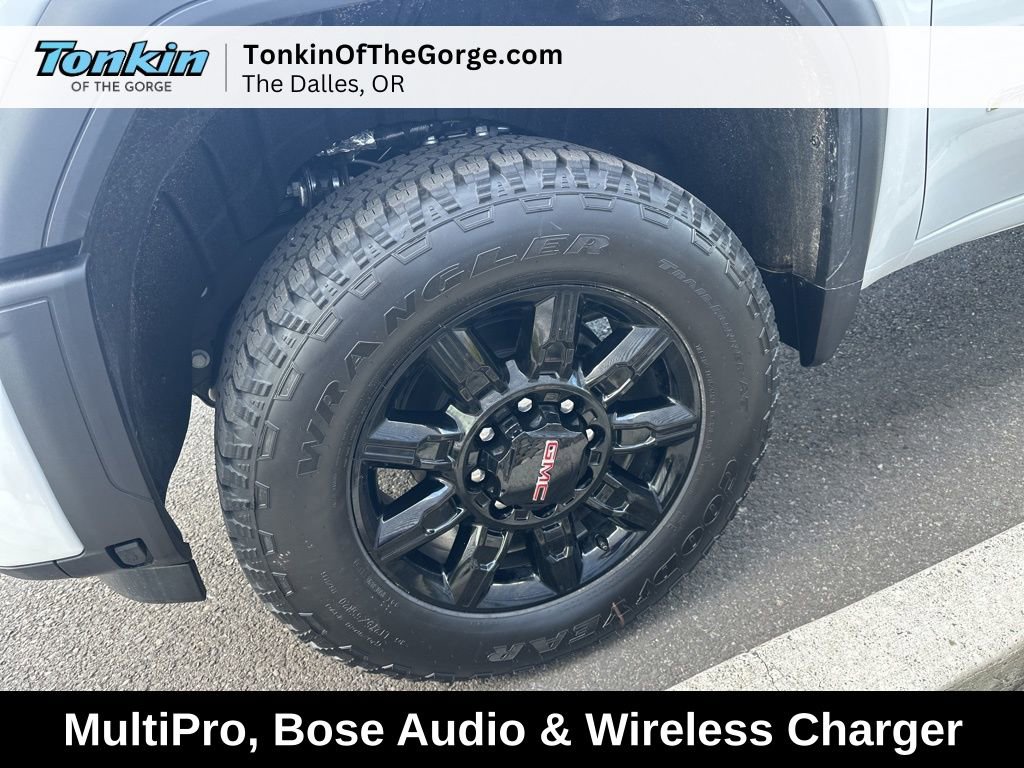 New 2026 GMC Sierra 2500 AT4 w/ AT4 Preferred Package AWD/4WD image 11