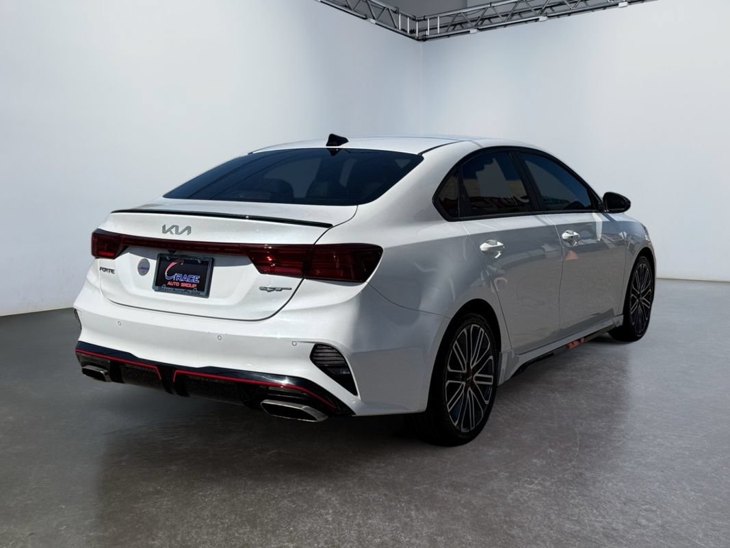 Used 2022 Kia Forte GT w/ GT2 Package FWD image 5