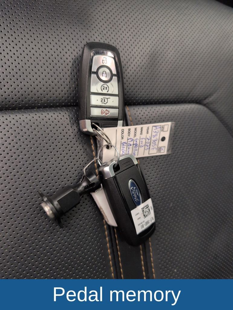 Certified 2023 Ford Expedition Platinum image 51