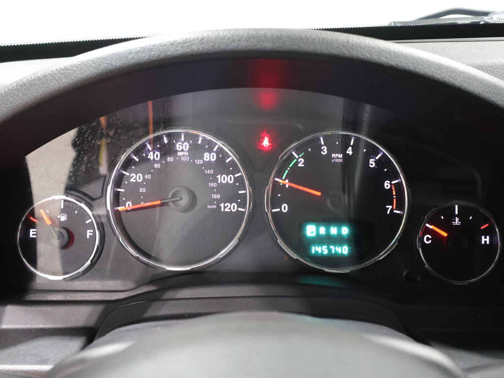 Used 2012 Jeep Liberty Sport AWD/4WD image 33