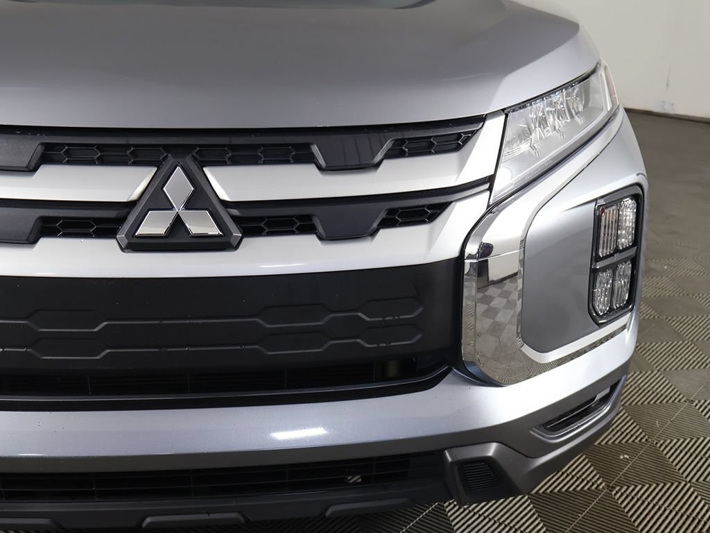 Used 2024 Mitsubishi Outlander Sport ES AWD/4WD image 11