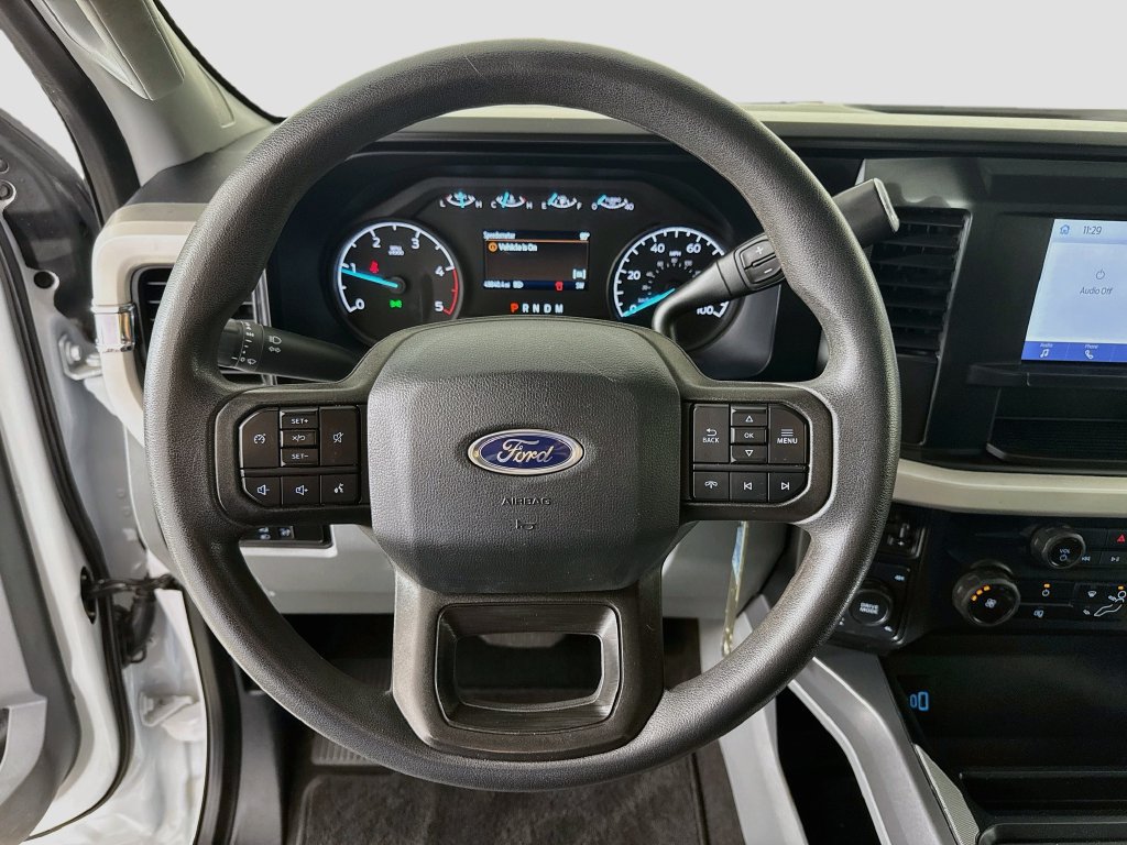 Used 2025 Ford F250 XLT w/ FX4 Off-Road Package AWD/4WD image 13