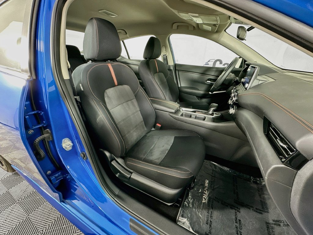 Used 2023 Nissan Sentra SR w/ Trunk Package FWD image 30