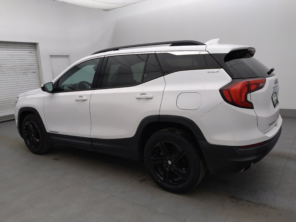 Used 2019 GMC Terrain SLE w/ Driver Convenience Package image 3