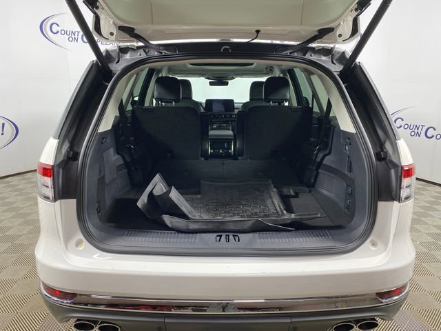 Used 2025 Lincoln Aviator Reserve w/ Illumination Package image 6
