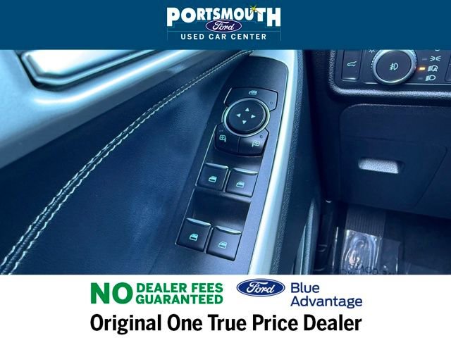 Used 2022 Ford Explorer XLT w/ Equipment Group 202A image 25