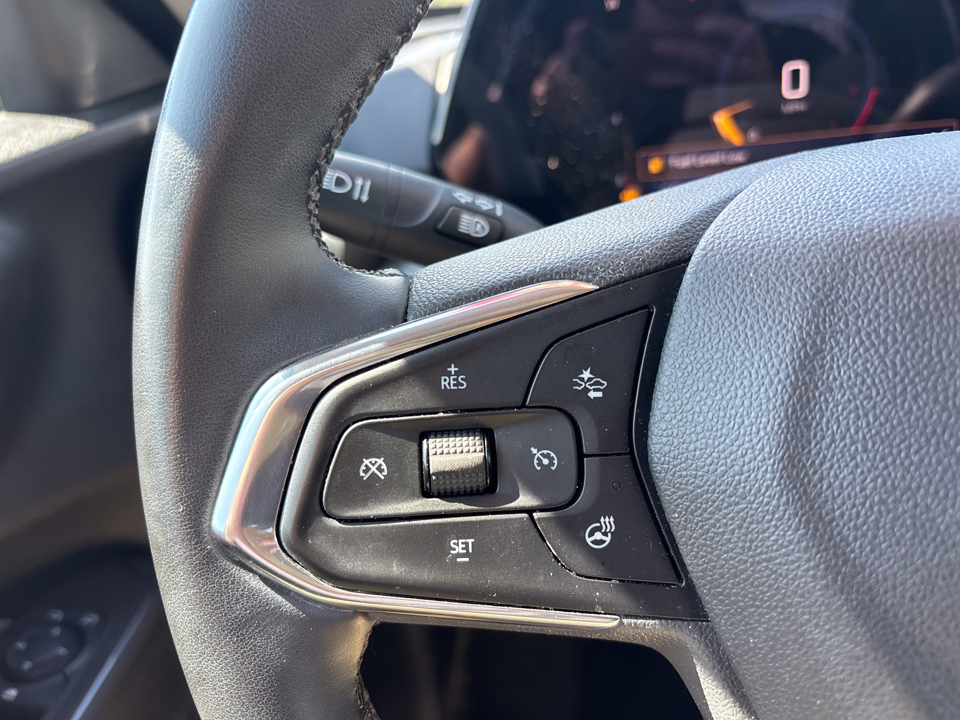Used 2024 Chevrolet Trax ACTIV w/ Driver Confidence Package FWD image 15