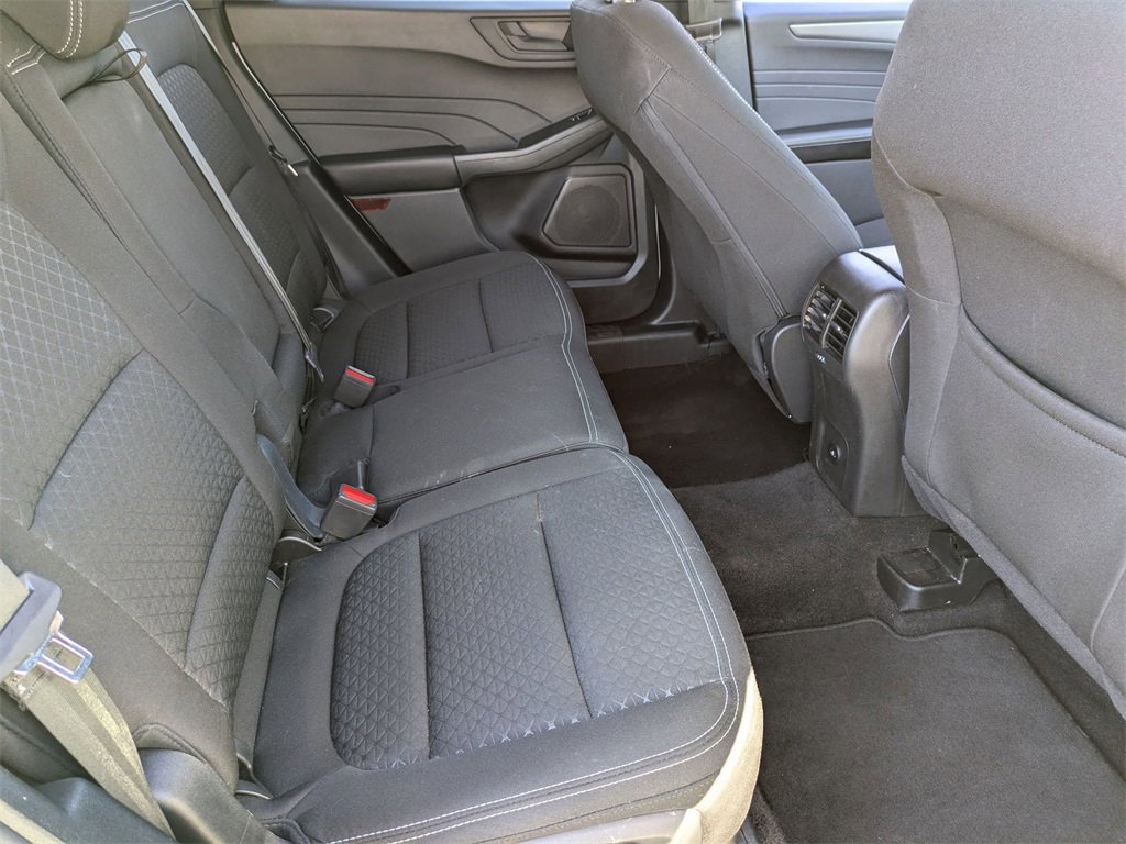 Used 2025 Ford Escape Active image 29