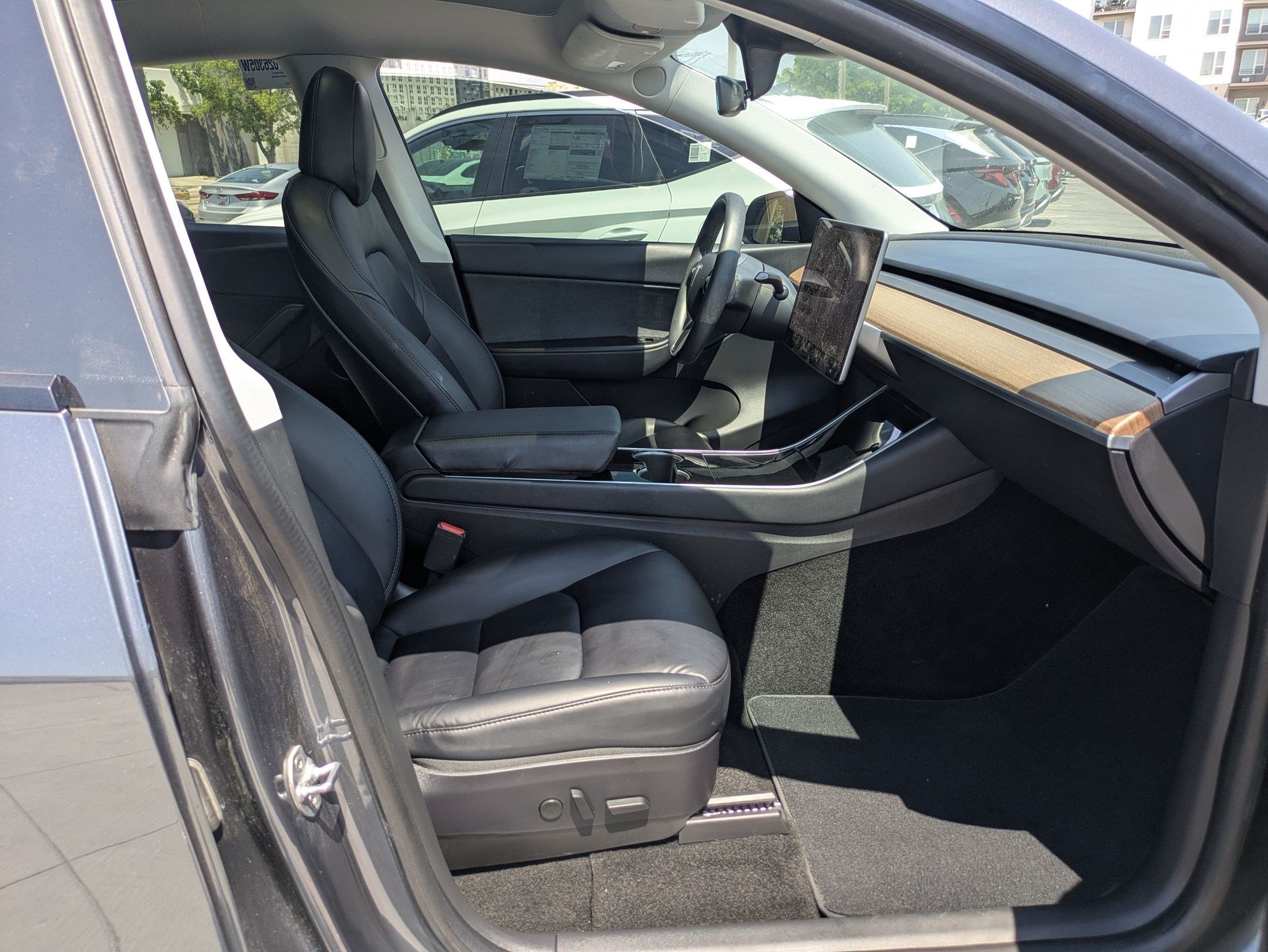 Used 2020 Tesla Model Y Long Range AWD/4WD image 29