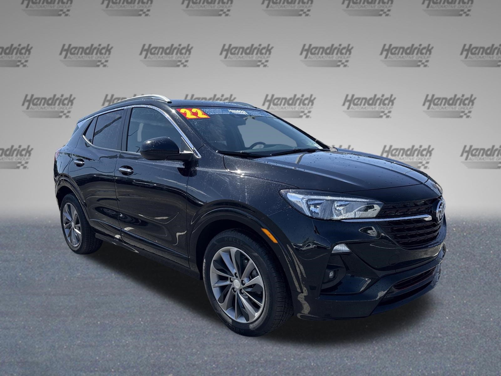 Used 2022 Buick Encore GX Select w/ Sport Touring Package image 3