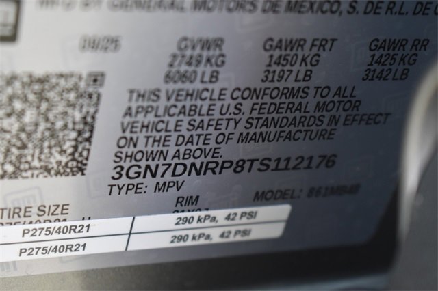 New 2026 Chevrolet Equinox EV LT w/ LPO, Blackout Package image 35