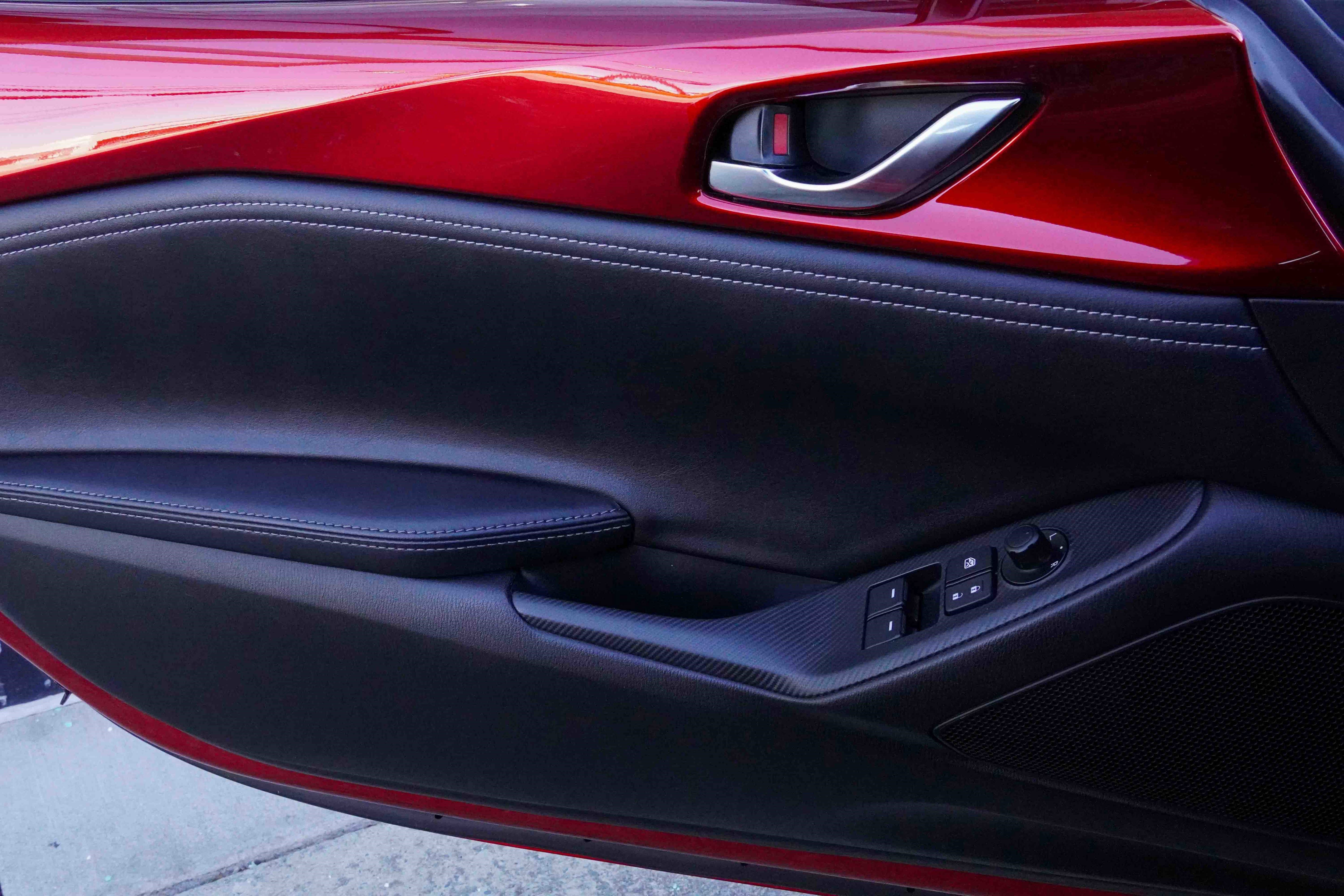 Used 2022 MAZDA MX-5 Miata Grand Touring image 32