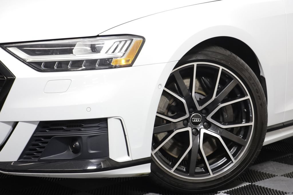 Used 2020 Audi A8 L 4.0T w/ Executive Package AWD/4WD image 3