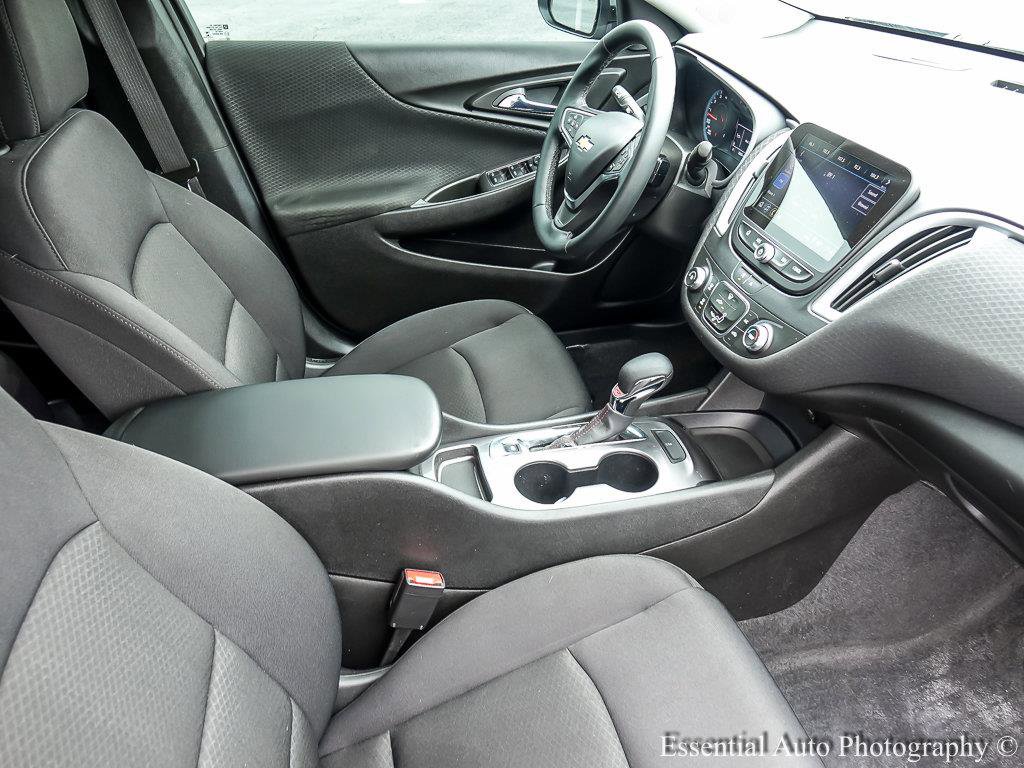Used 2023 Chevrolet Malibu RS FWD image 34