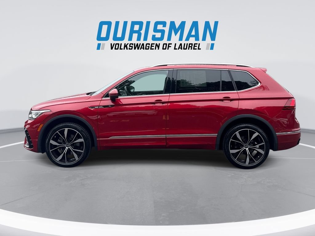 Used 2024 Volkswagen Tiguan SEL R-Line AWD/4WD image 5