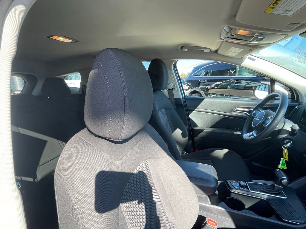 Certified 2024 Kia Sportage LX image 29
