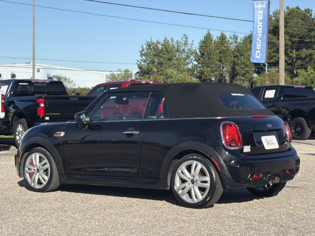 Used 2021 MINI Cooper John Cooper Works w/ 6.5" Touchscreen Package FWD image 11